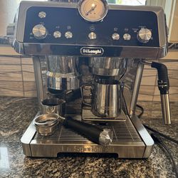 Delonghi La Specialista  Espresso Machine