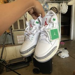 Jordan 3s