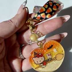 HALLOWEEN KAWAII CANDY CORN HELLO KITTY BAG CHARM KEYCHAIN WRISTLET STRAP