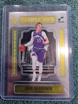Lauri Markkanen Utah Jazz Temple Men Basketball Card