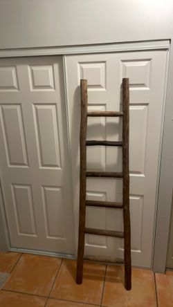 Wood Ladder