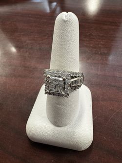 Diamond Ring 