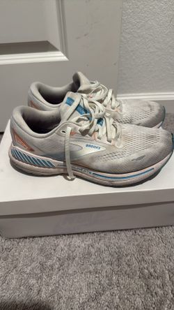 Brooks running shoes