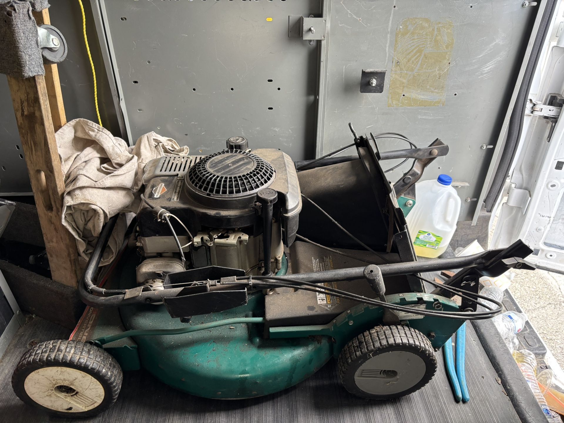 Lawn Mower Said To Work Not Sure Though
