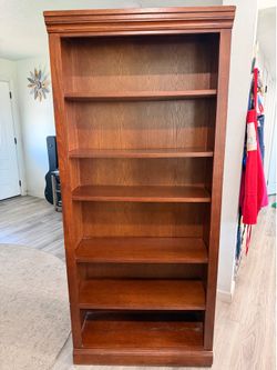 Bookshelf