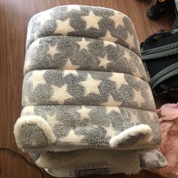 Brand New- Never Used Cat Bed House