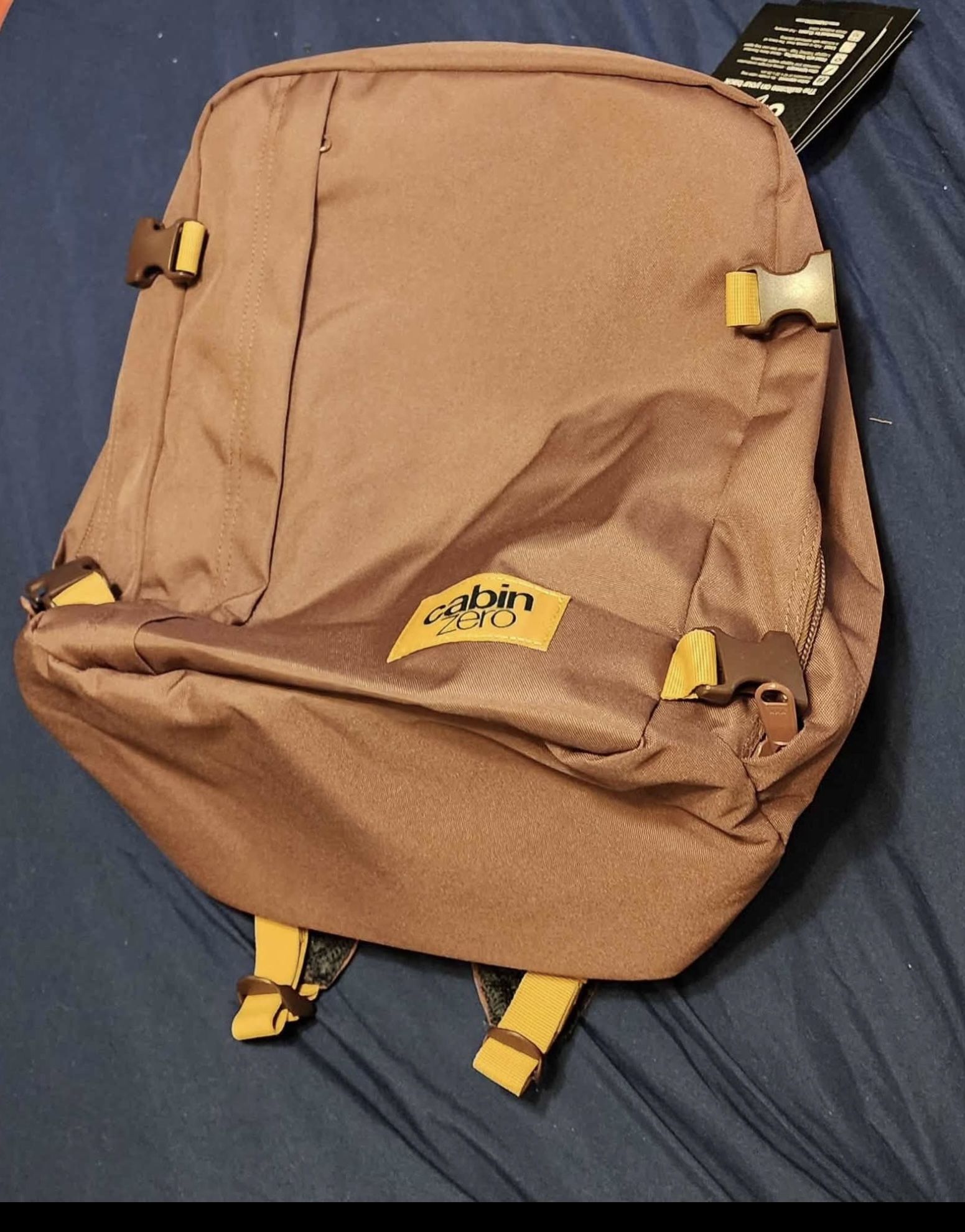 CabinZero  Classic Cabin travel  Backpack 28L Belgian Chocolate dimensions 15.4" X 11.6" X7"