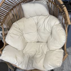 Egg Chair for sale (Barely used) 