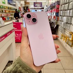 iPhone 15 128GB UNLOCKED