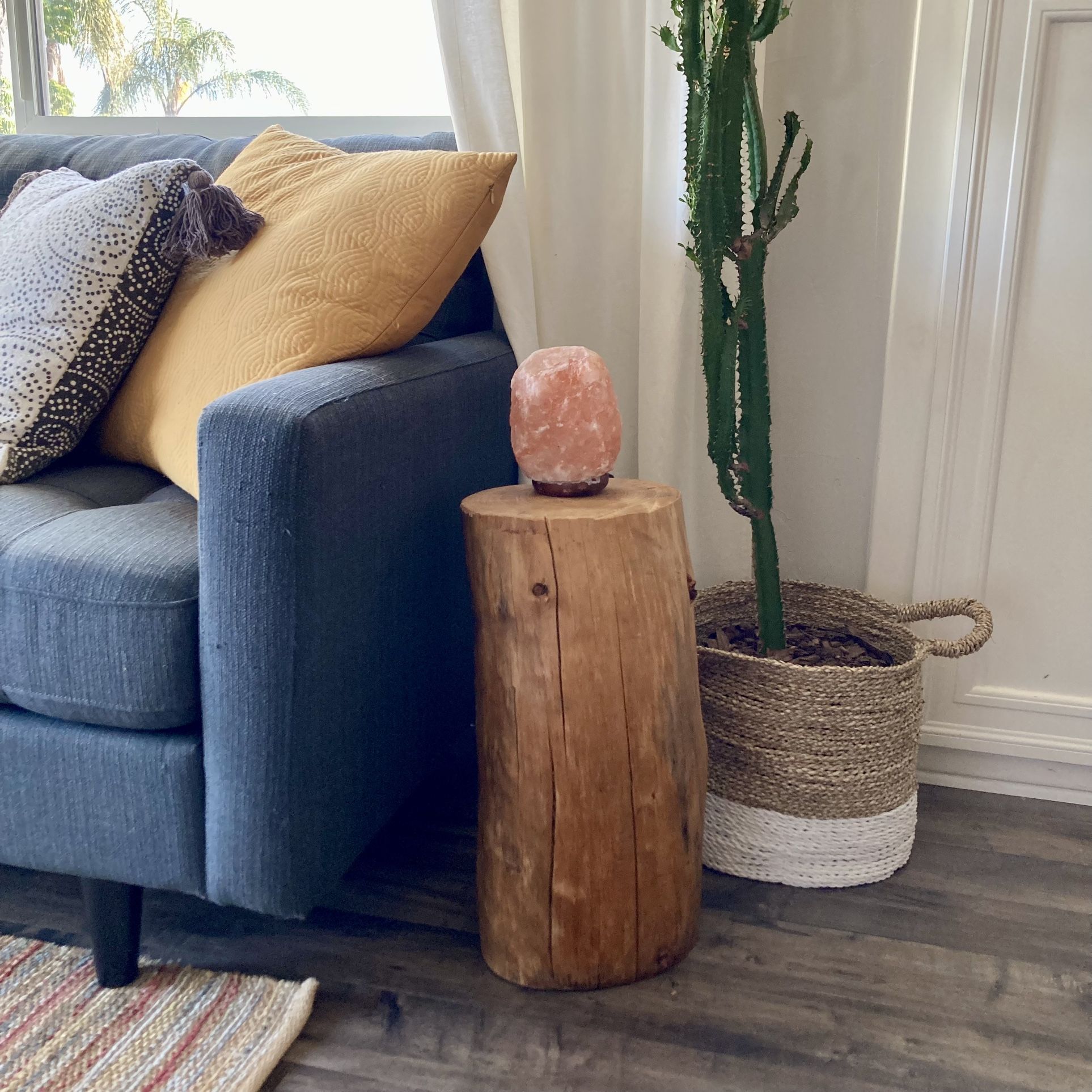 Solid Wood Log Stump Night Stand/End Table/Plant Stand Furniture Piece