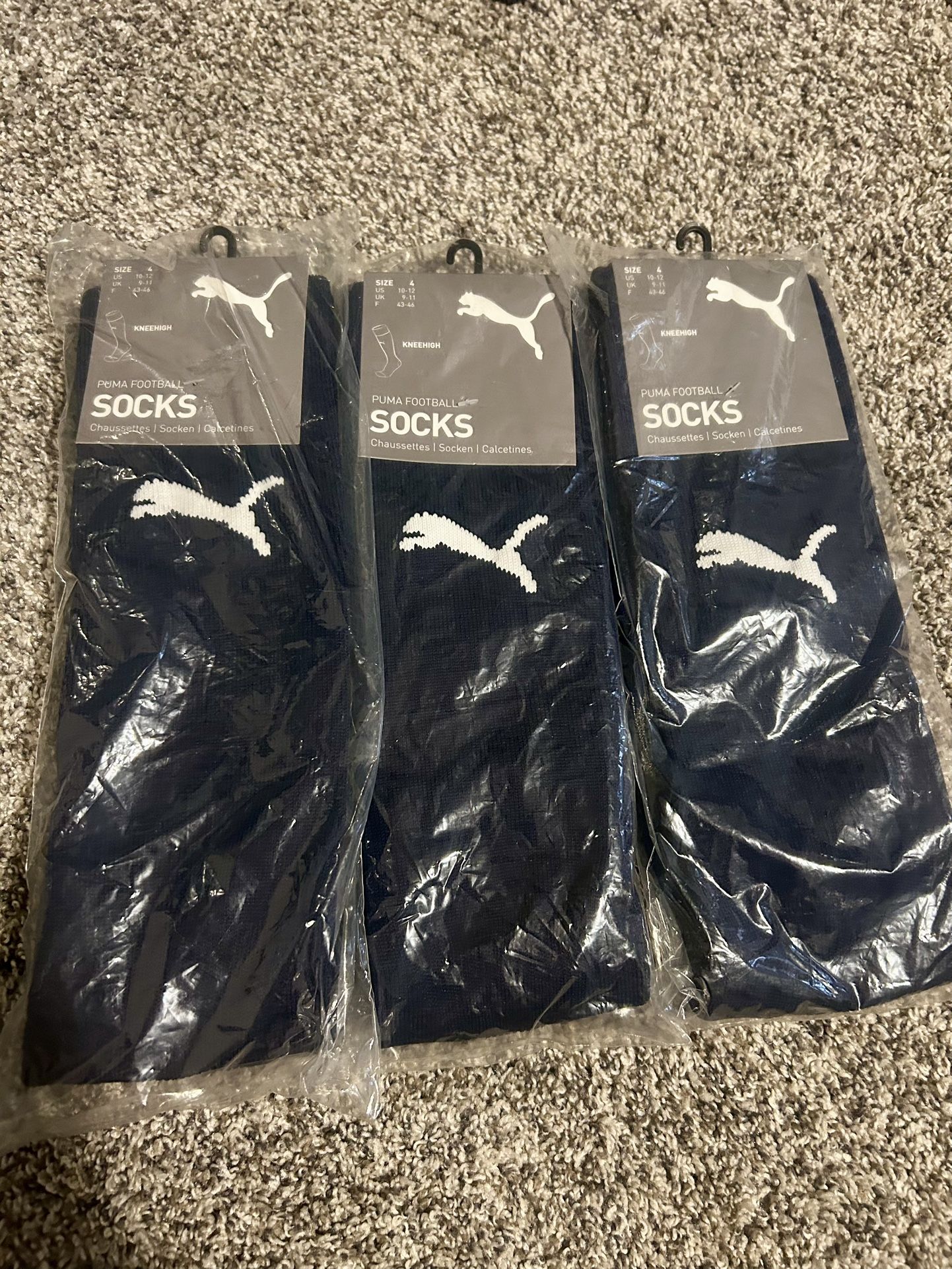 Brand New Puma Size 4 Socks