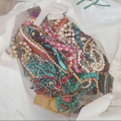 Various Jewelry Items BUNDLE
