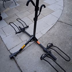 Bicycle Rack Receiver Reese Explorer 2" Hitch Mount bike Holder In Like New Condition Garage Kept Barley Used.