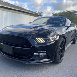 2017 Ford Mustang GT