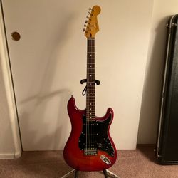 Fender Modern Player Stratocaster 2011 HSS