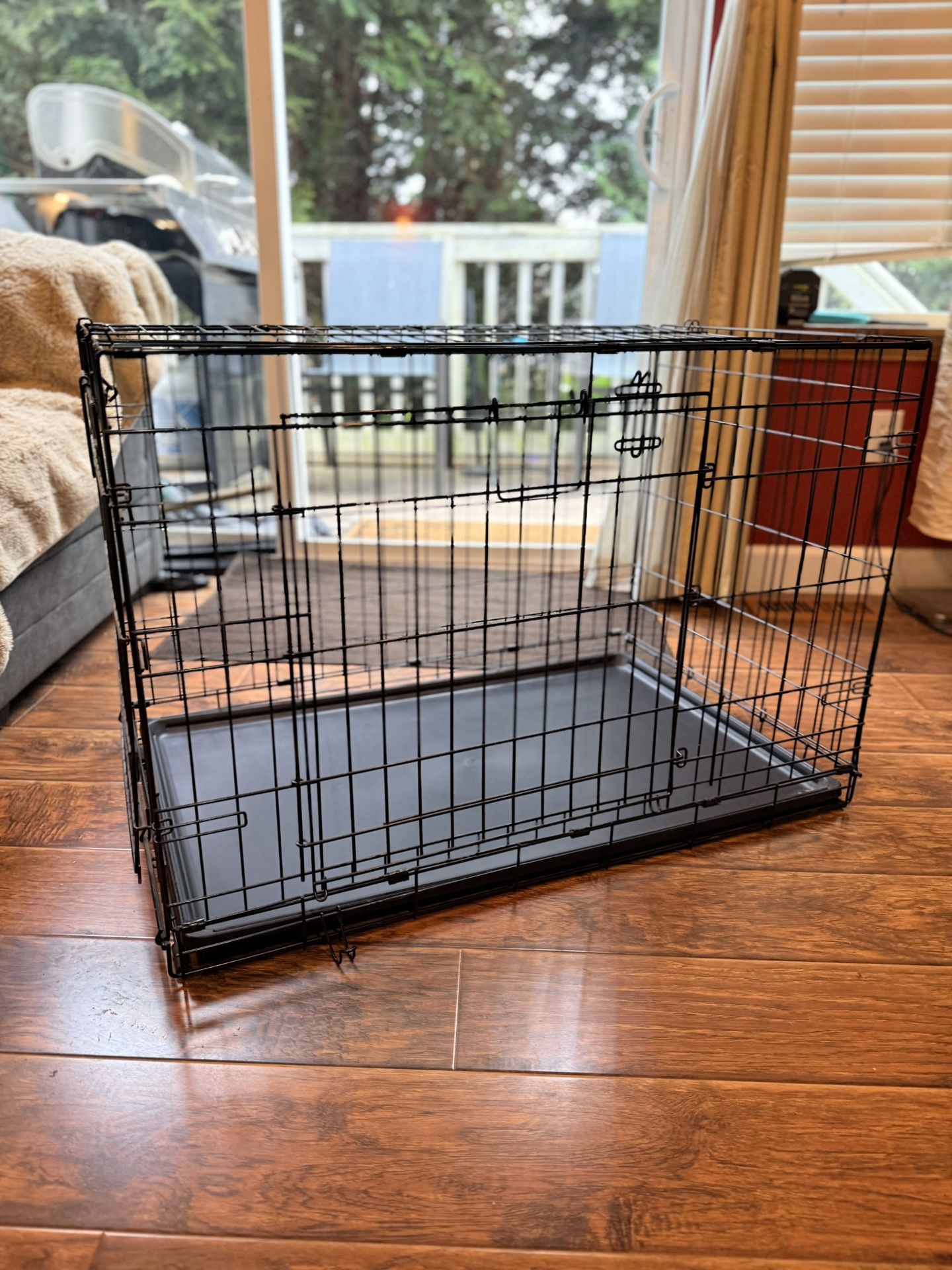 Top Paw 36” Double-Door Folding Crate