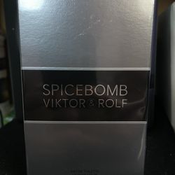 Spicebomb Viktor & Rolf EDT