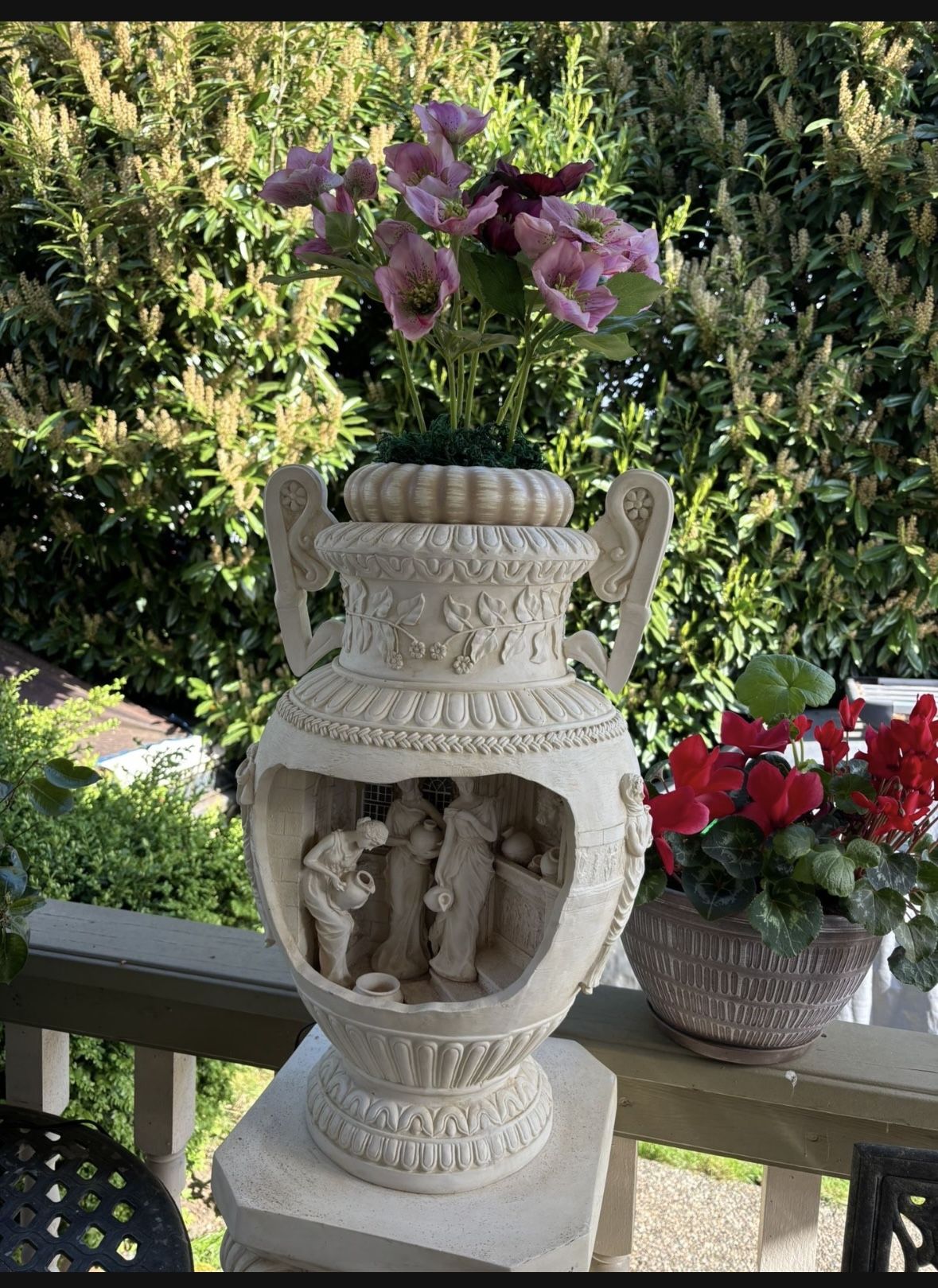Venetian Renaissance Victorian Roman Greek Water Fountain Vase - WORKS