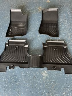 Viwik Custom All Weather Floor Matts 2018 Jeep Wrangler