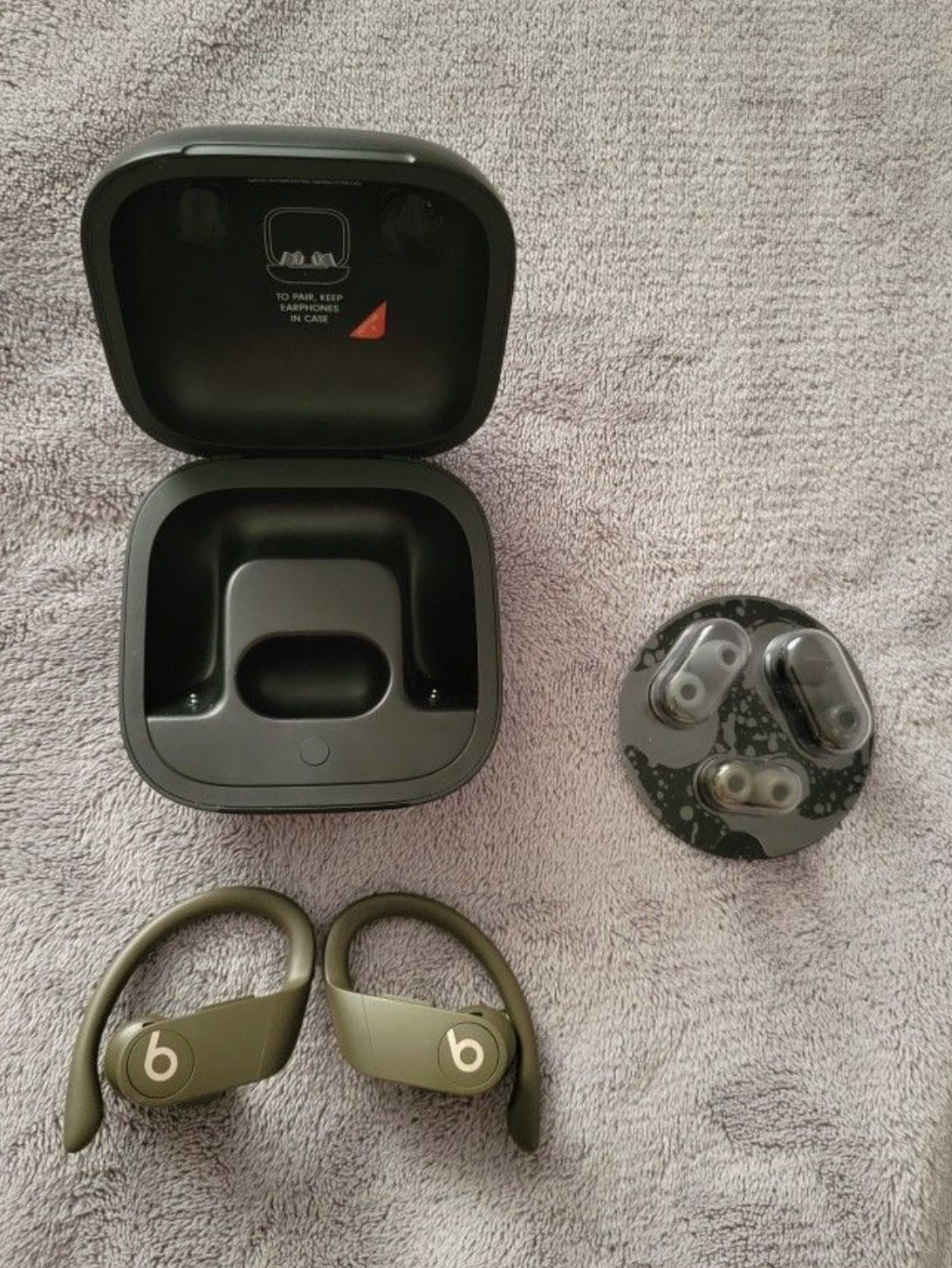 Like New “Beats By Dre” Powerbeats Pro Wireless With Box And Accessories