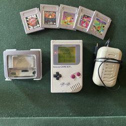 GameBoy +6 Games And Magnifier