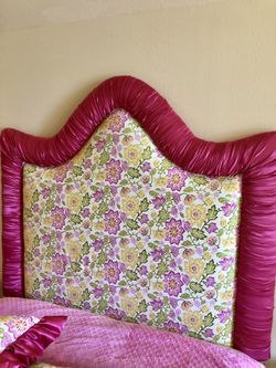 Full size upholstered headboard