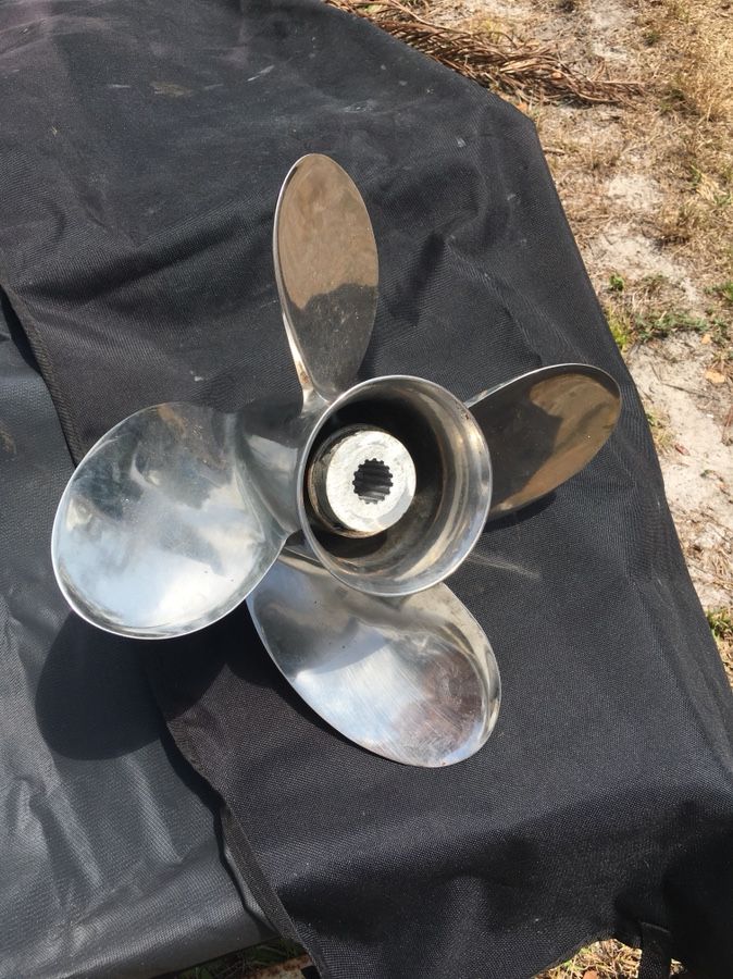New OMC stainless steel SKI PROP