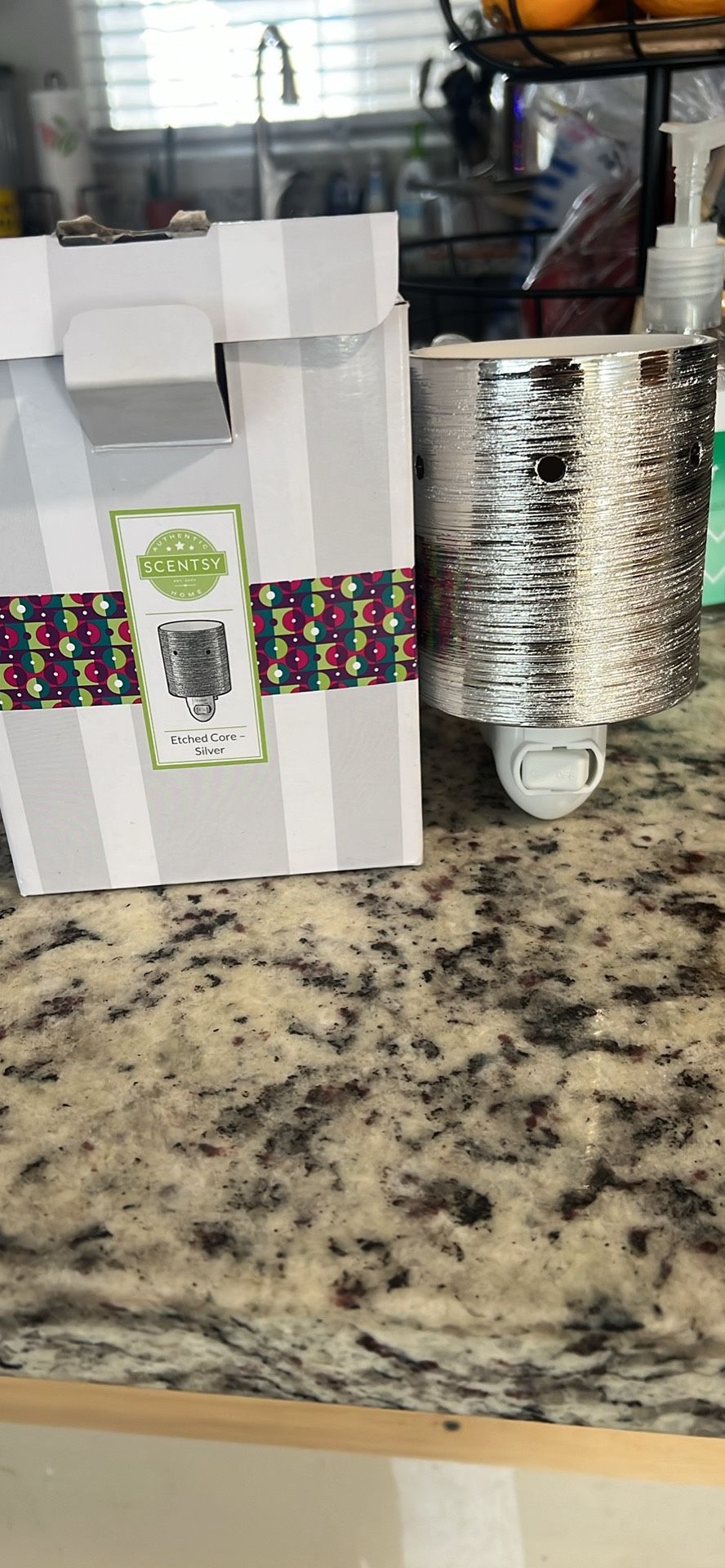 Scentsy Plug In Wax Warmer