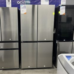 🔥SAMSUNG STAINLESS STEEL BESPOKE 4-DOOR FLEX WITH BEVERAGE CENTER AND ICE MAKER 29 CUBIC FT. 🔥