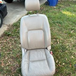 2005 Toyota Camry Xle Seats 