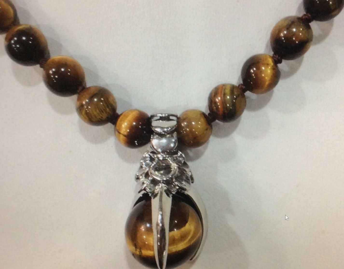 Natural Yellow Tiger, Eyes Round Gemstone Beads Pendant Necklace 18 Inches SG-0093