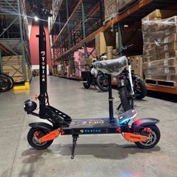 Electric scooter