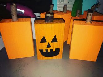 Wood pumpkins
