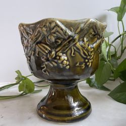 Vintage Green Pedestal Grape Vine Design Ungemack USA UPCO Glazed Pottery