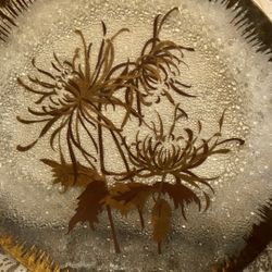 Lovely Plater, For Special Occasions, 13 1/2 inches around