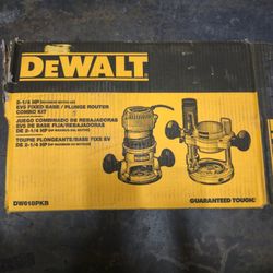 DEWALT
12 Amp Corded 2-1/4 Horsepower Fixed and Plunge Base Router Kit #3678