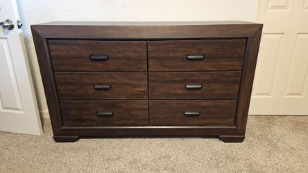 6-Drawer Wood Dresser Dark Brown