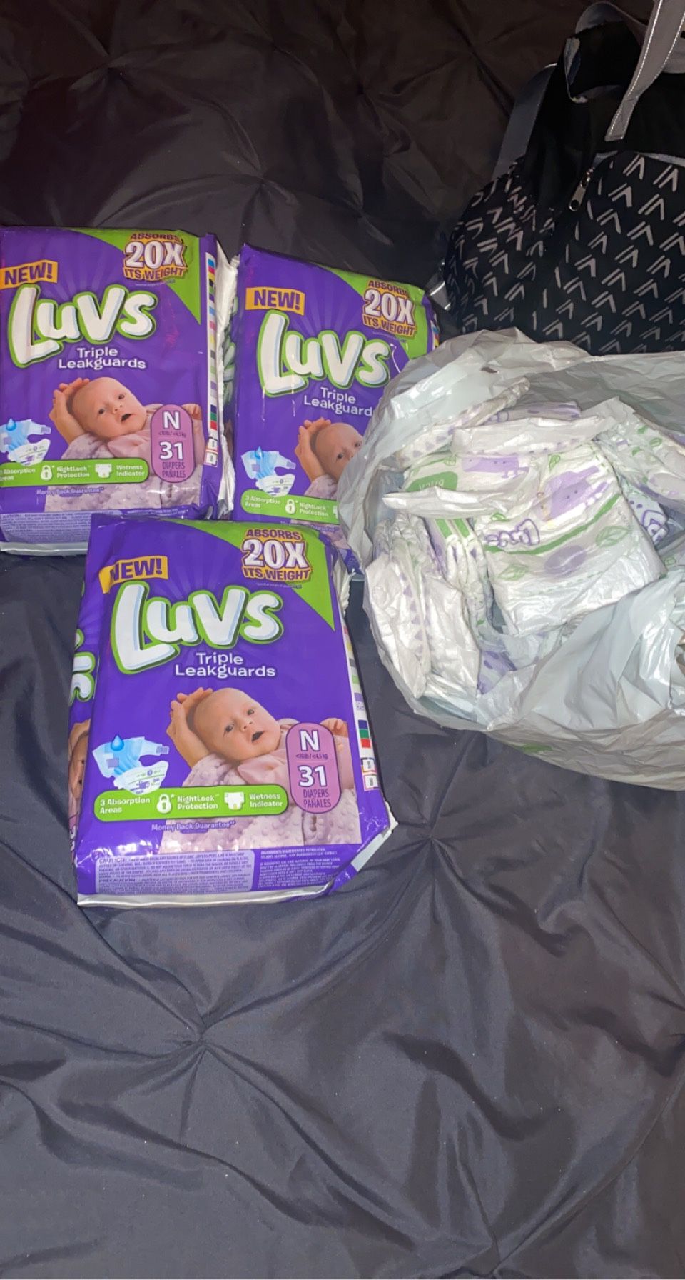 Newborn Luv Diapers 