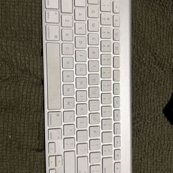 Bluetooth Apple Keyboard And Mouse Pad