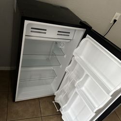 Small Refrigerator