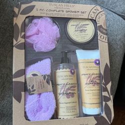 Lavender Shower Gift Set