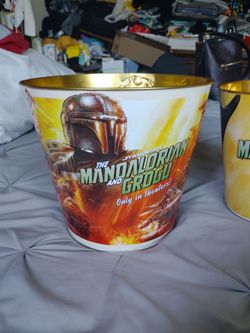 Mandalorian popcorn bucket
