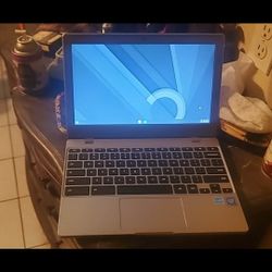 Samsung Chromebook 4