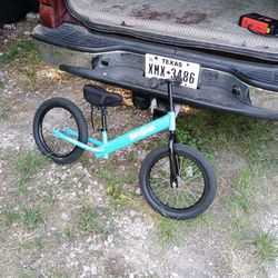 Bicystar Bicicleta de equilibrio para niños de 16 pulgadas para niños de 5 a 8 años, sin pedales, neumáticos de aire, reposapiés, altura ajustable par
