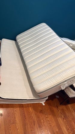 Twin mattress