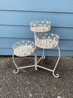 Plant stand