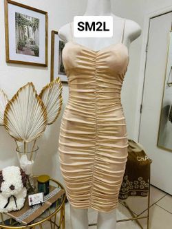 New Women's Dress Available In Size Small Medium And Large