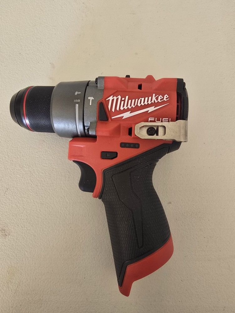 Milwaukee 1/2 in Hammer Drill/Driver
