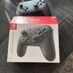 NINTENDO GAMES & Controller 