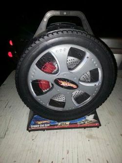 Hot wheels spinner store car case